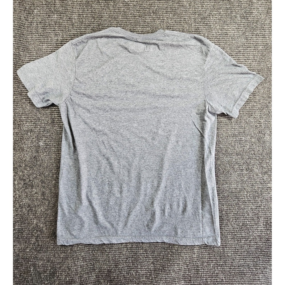 Majestic T Shirt Mens L Heathered Gray Chicago Cubs Baseball MLB Graphic Print - Picture 2 of 13